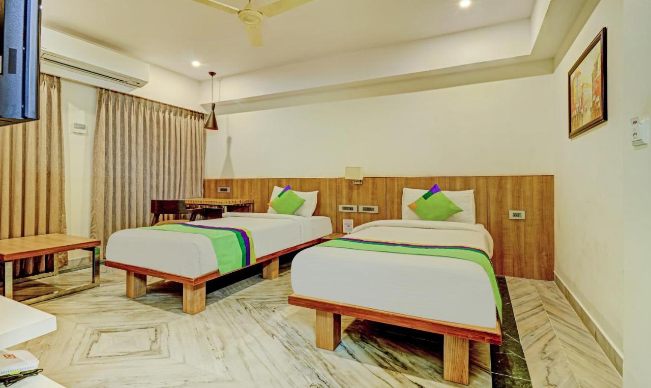 Treebo Seaesta Rk Beach Visakhapatnam Exterior foto