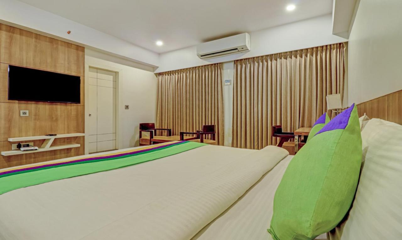 Treebo Seaesta Rk Beach Visakhapatnam Exterior foto
