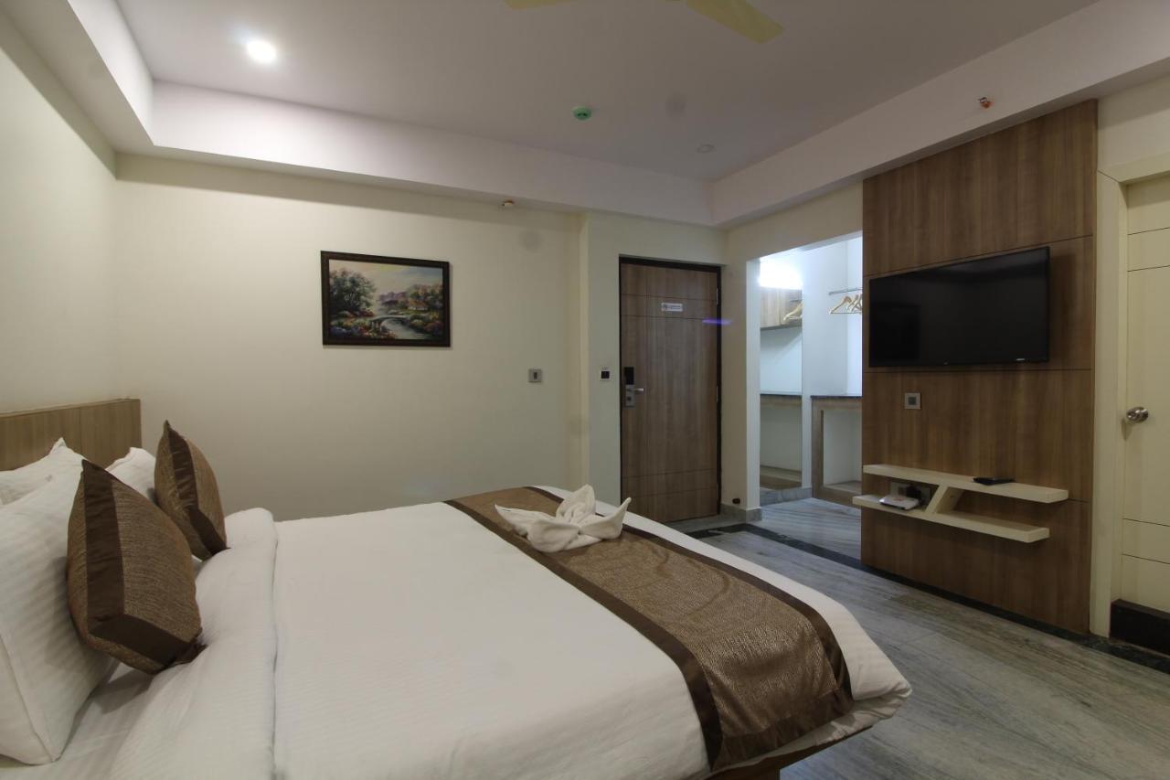 Treebo Seaesta Rk Beach Visakhapatnam Exterior foto