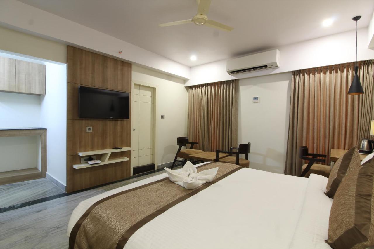 Treebo Seaesta Rk Beach Visakhapatnam Exterior foto